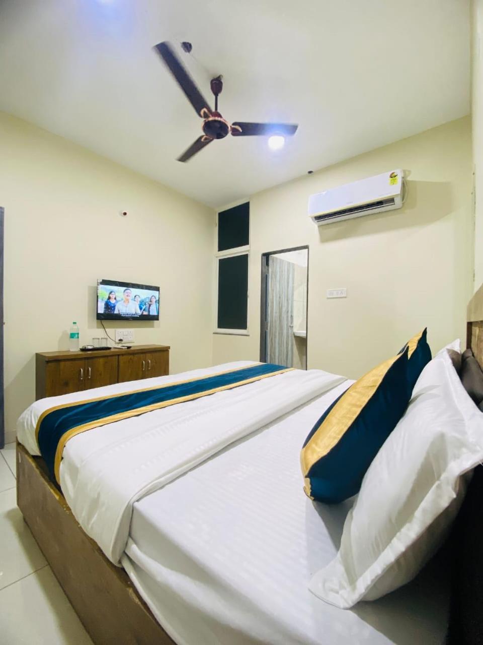 Parthika Palace 3*